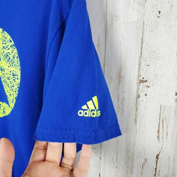 Adidas Men's Blue Graphic T-Shirt - Picture 5 of 8